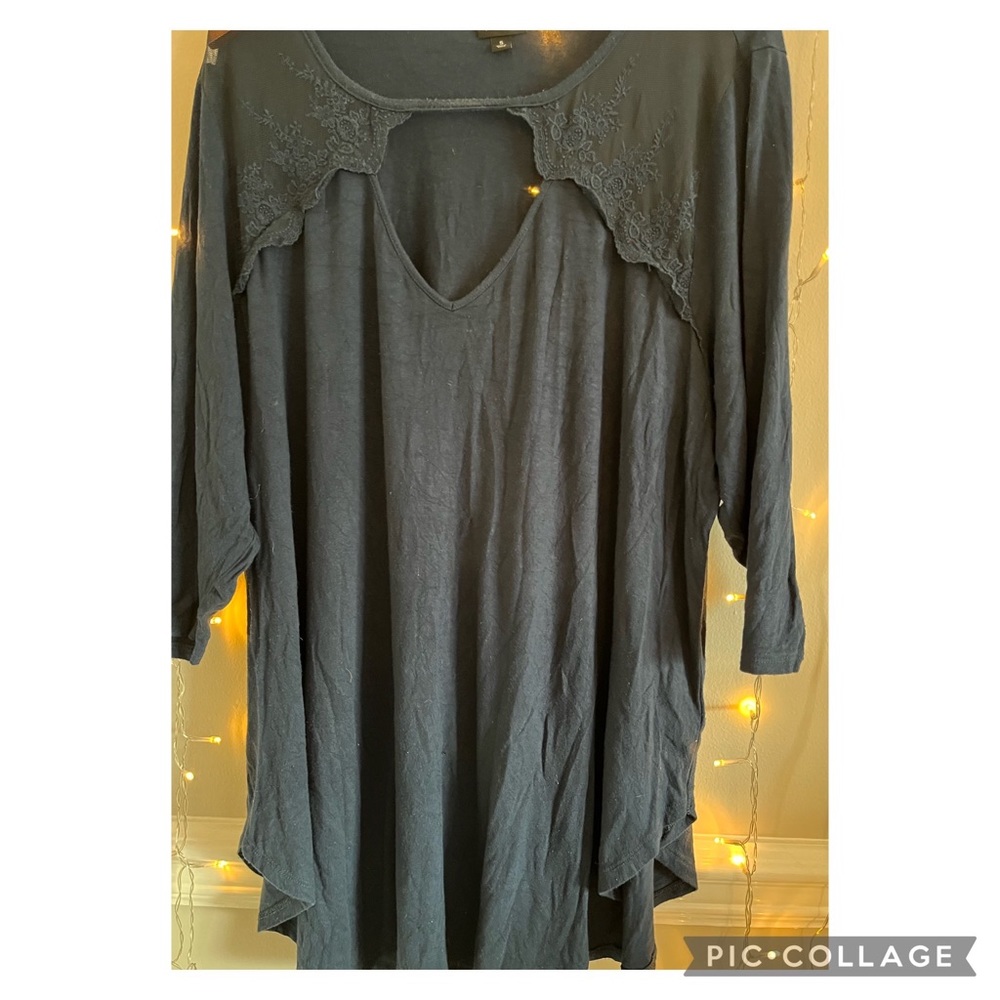 Torrid blue shirt with three quarter length sleeve | Size 5